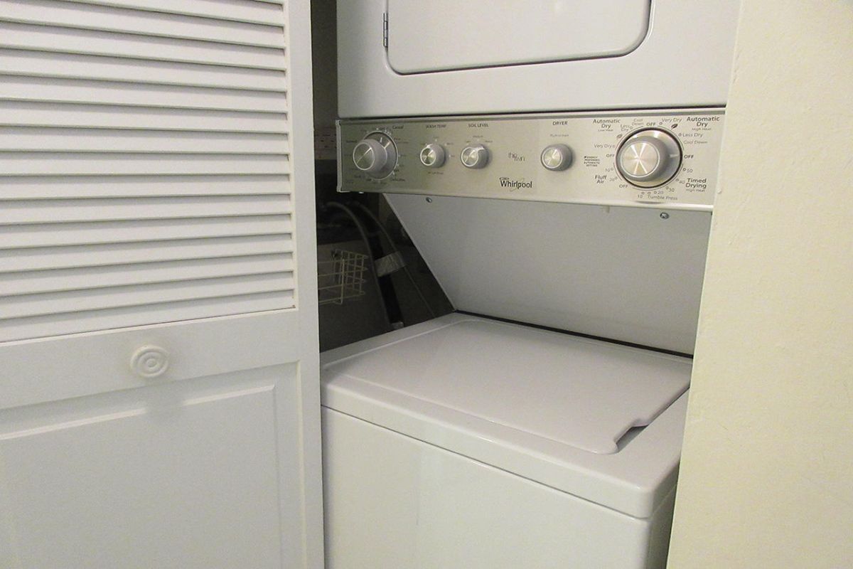 In Unit Washer Dryer