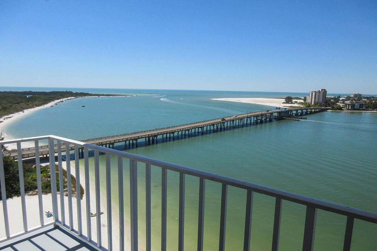 Fabulous Balcony View of the Gulf from this 11th Floor Vacation Condo Lovers Key Beach Club 1102