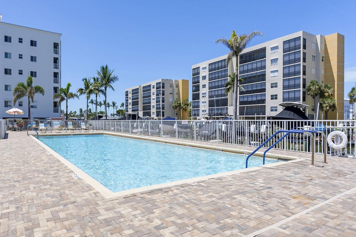 Fabulous Resort Pool and Sundeck at Casa Marina