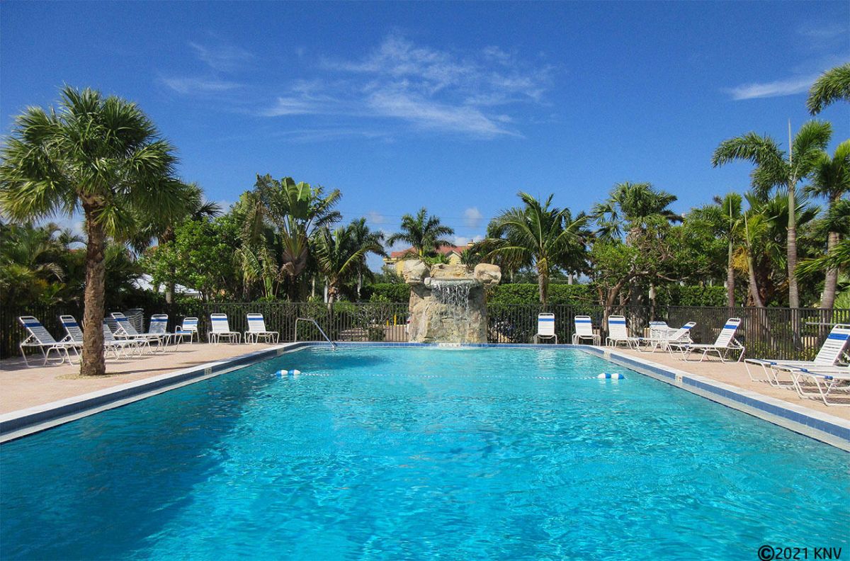Resort sized pool at Riviera Club