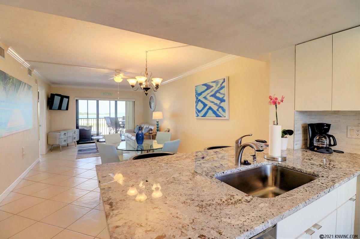 Beautifully furnished for the Florida lifestyle this 2 Bedroom, 2 Bath Vacation Condo is perfect for