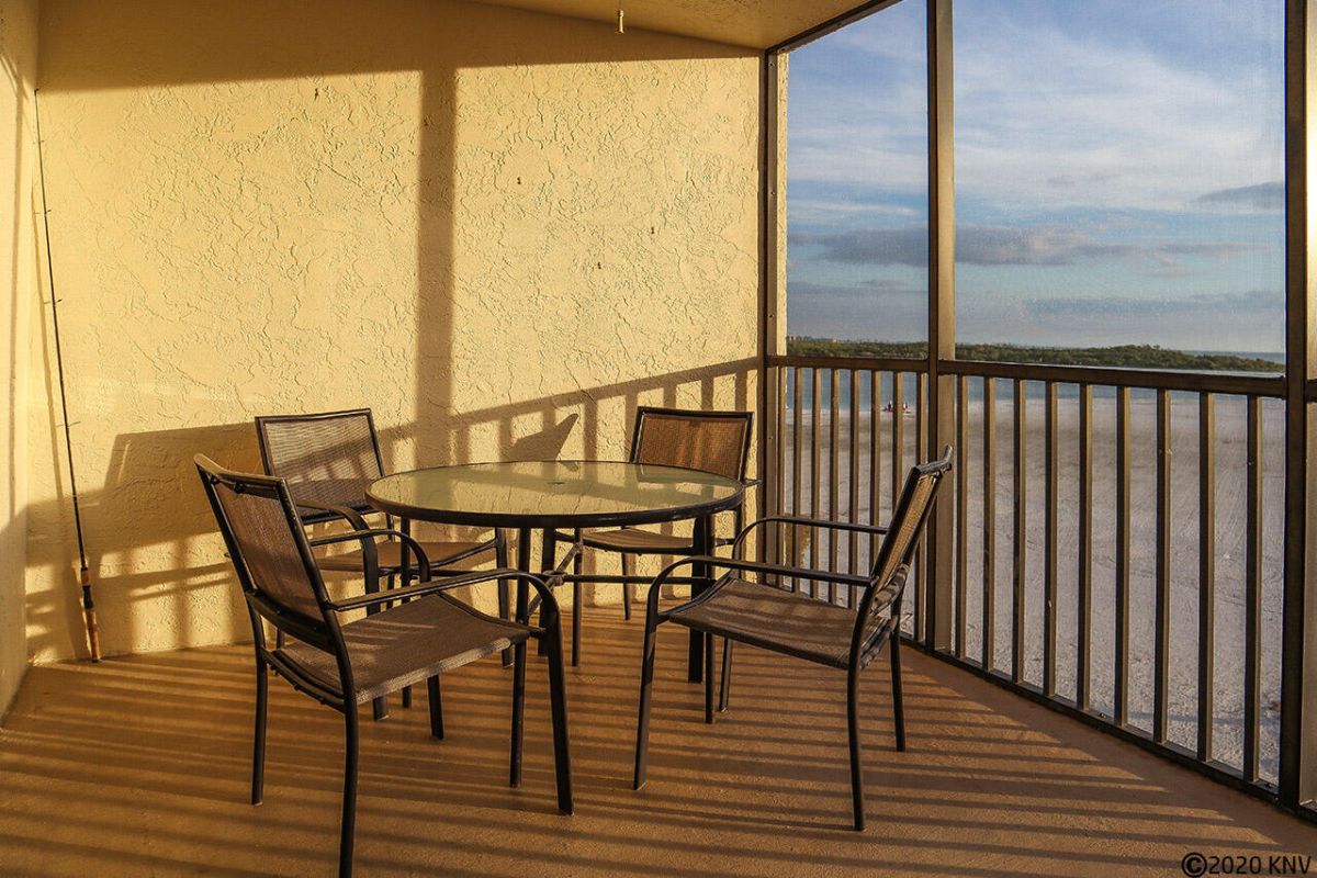 Screened In Lanai allows guests to relax for hours and take in the fresh air.