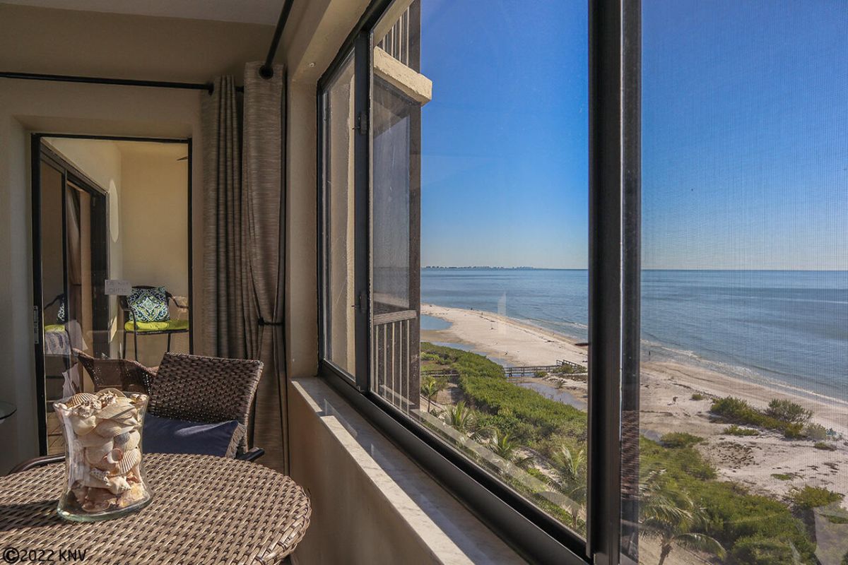 What A View - Enjoy that wonderful view of the Gulf from your Master Bedroom
