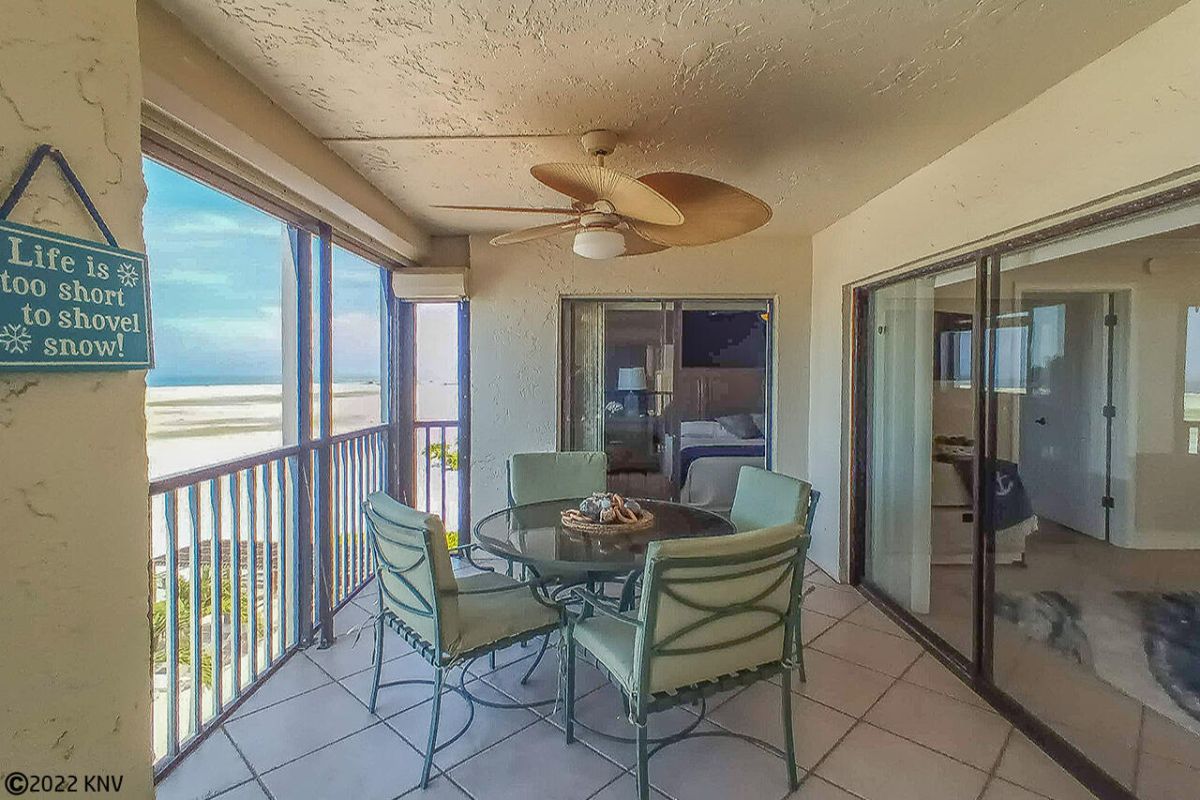 View of the Gulf and Beachfront from your Screened In Lanai