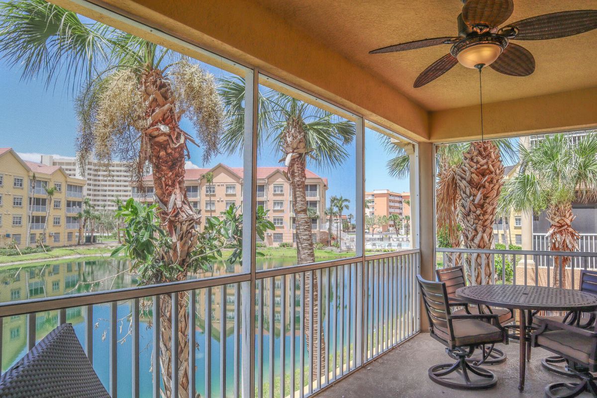 Hello Sunshine...Bella Lago 524 has a Screened In Lanai for hours of relaxation