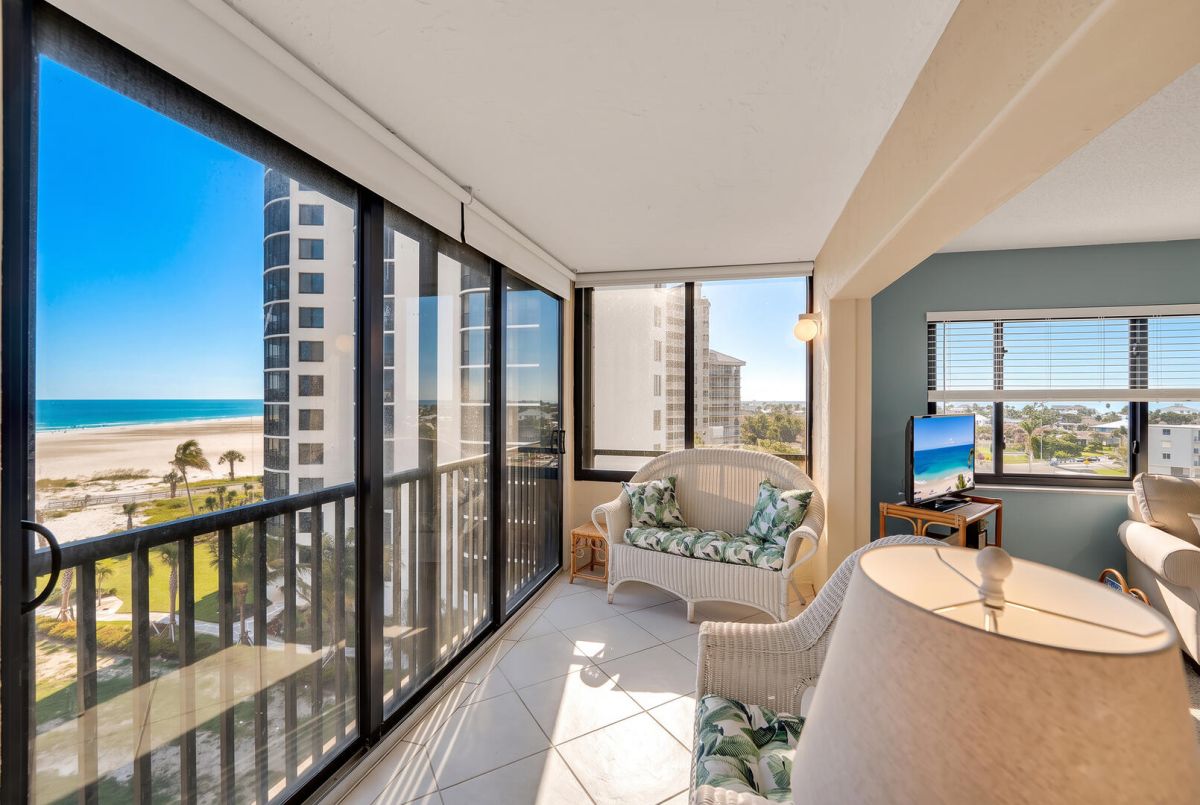 Welcome to Sandarac 604B...Open up the sliders and allow the ocean breeze to cool the condo