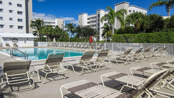 Vacation Rental pool and chairs